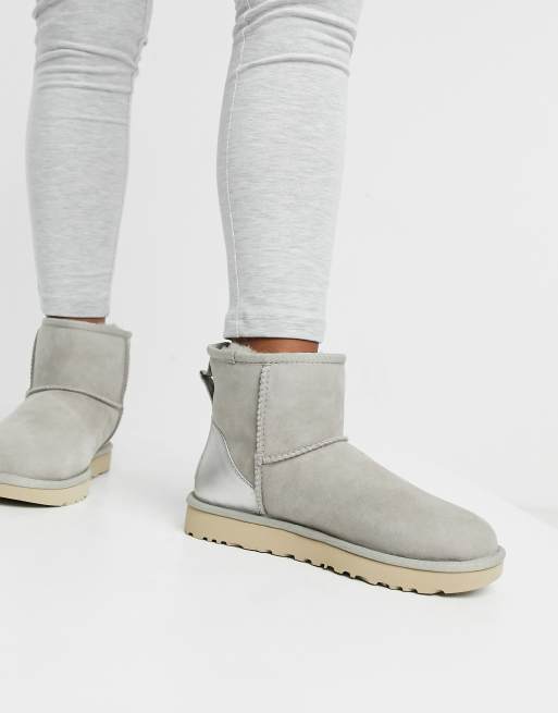 Metallic on sale ugg slippers