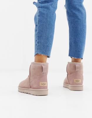 ugg classic mini 2