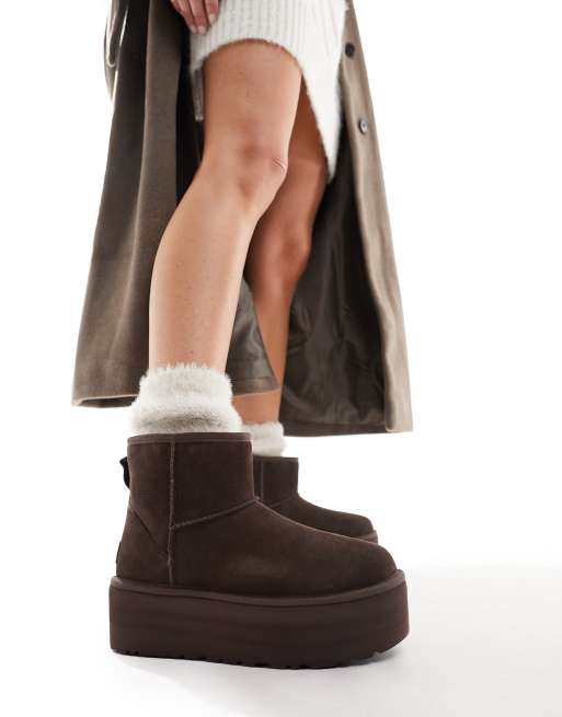 Ugg classic 2025 mini 1