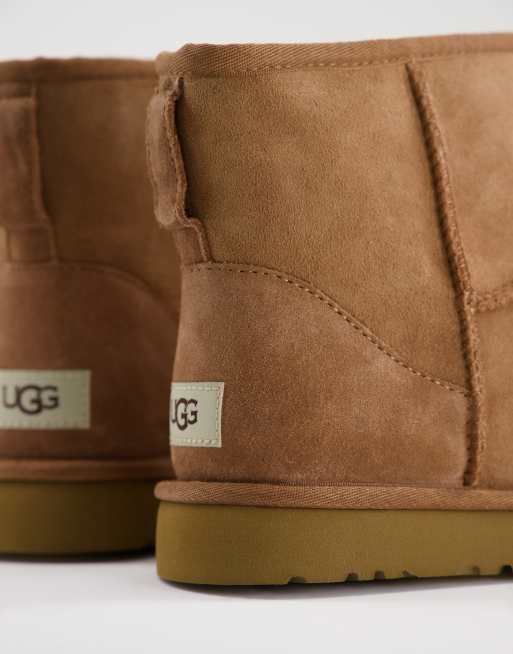 Tan uggs with on sale fur