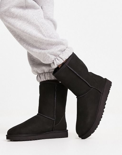 UGG Women's Short Leather Classic Boot, Black, 3 UK: : Fashion