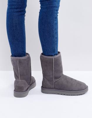 ugg classic short 2 grey