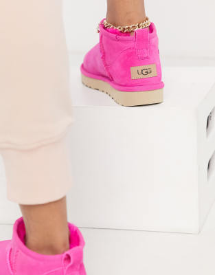 bright pink uggs