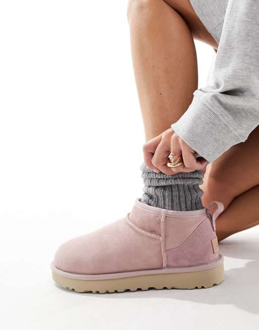 Ugg mini sale pink