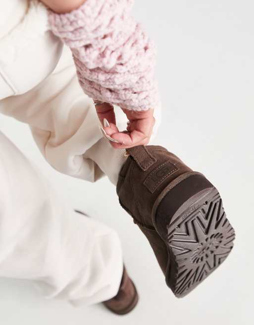 UGG - Classic Ultra Mini - Stivaletti color cioccolato, 4 di 4