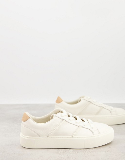 UGG Dinale trainers in off white leather