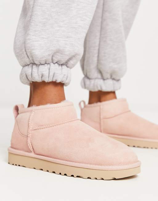 Ugg classic 2025 mini rose