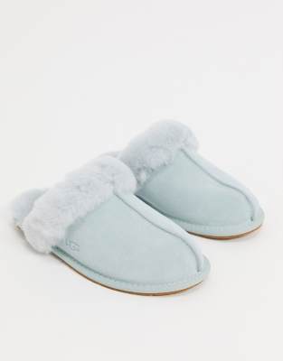 grey ugg slippers