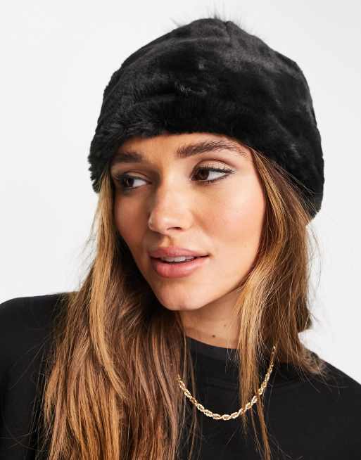 Ugg beanie with fur hot sale pom