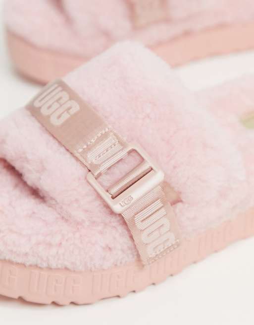 UGG Fluffita flatform slippers in light pink ASOS