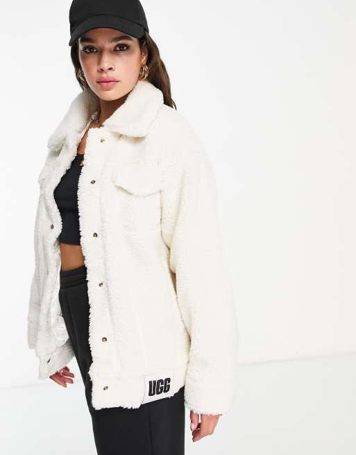 UGG – Frankie – Truckerjacke aus Sherpafleece in Natur, 3 von 4
