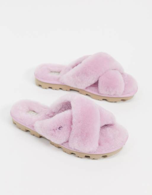 Ugg fuzzette discount slippers size 8