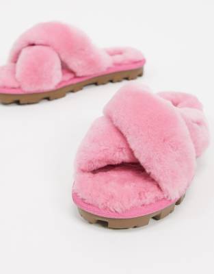 ugg fluffy slippers pink