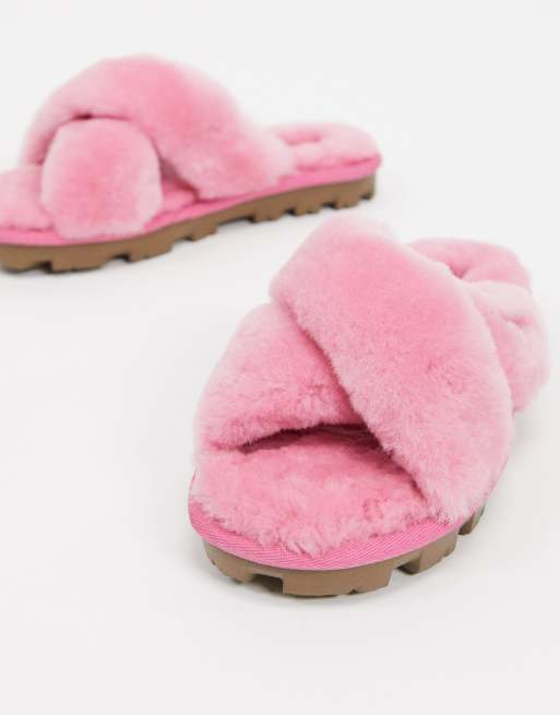 Pink fluffy shop ugg slippers