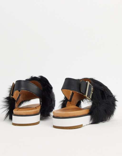 Holly clearance ugg sandals