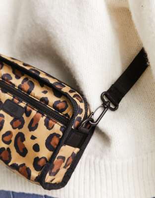 UGG Janey II ripstop cross body bag in leopard print | ASOS