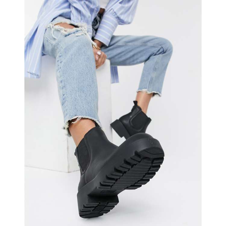 Women's Yose Boots In Black Little Burgundy