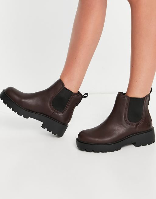 Ugg sales maroon boots