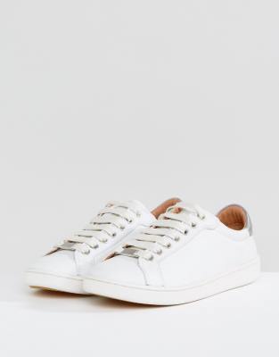 ugg leder sneaker