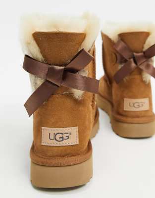 uggs with ties in back