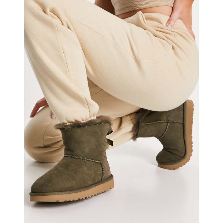 Ugg customizable bailey bow sales mini boot