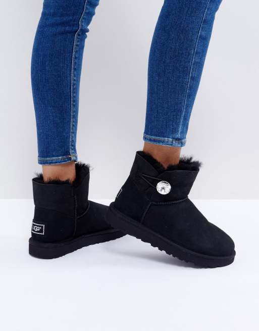 Ugg boots hotsell bailey button schwarz