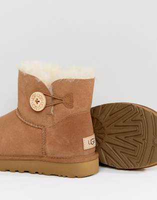 ugg bailey button ii boots chestnut suede