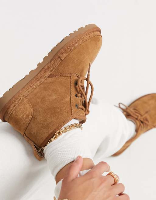 noedels Zelfgenoegzaamheid bevind zich UGG - Neumel - Kastanjebruine enkellaarzen met veters | ASOS