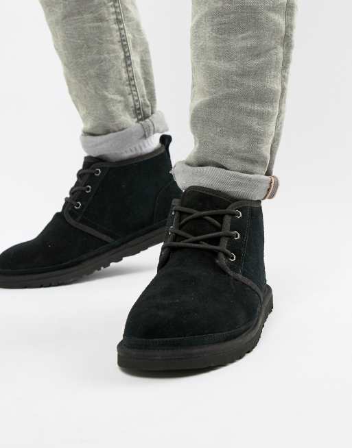 UGG Neumel Korte veterlaarzen in zwart su de ASOS