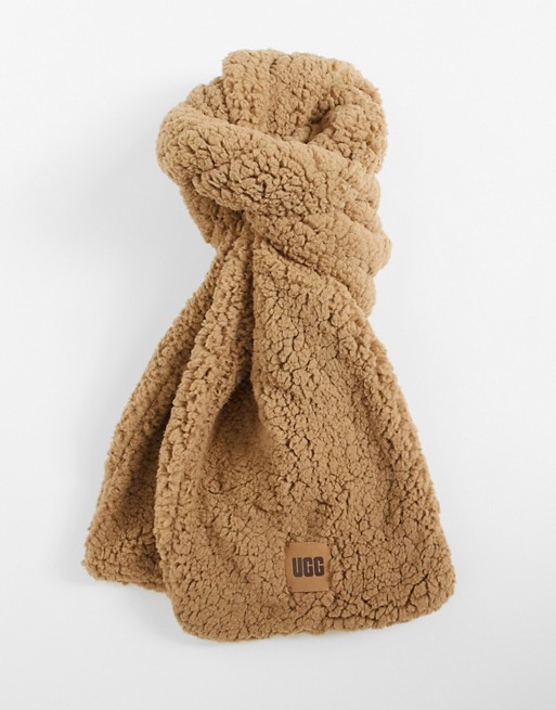 UGG oversized scarf in ivory teddy