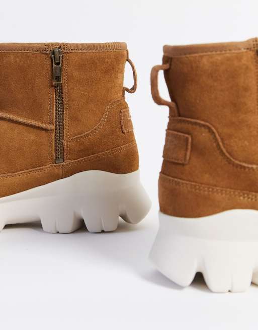 Palomar store sneaker boot