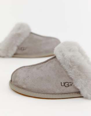 ugg cindy shaggy slides