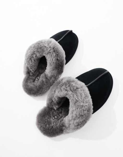 UGG - Scuffette II - Pantofole nere, 2 di 4