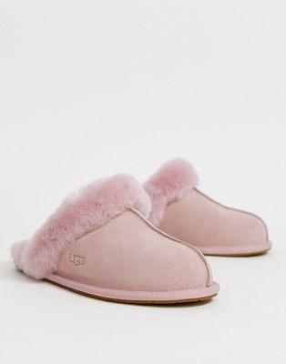 UGG Scuffette II Pink Slippers | ASOS