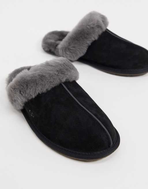 Black white discount grey ugg slippers