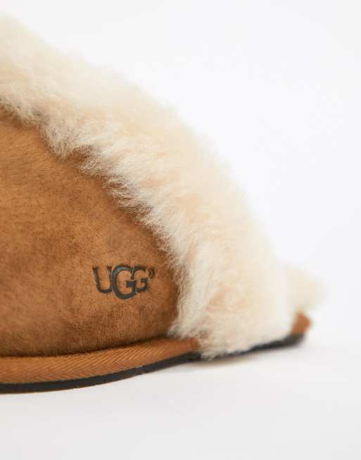 UGG Scuffette II slippers in chestnut, 3 of 4