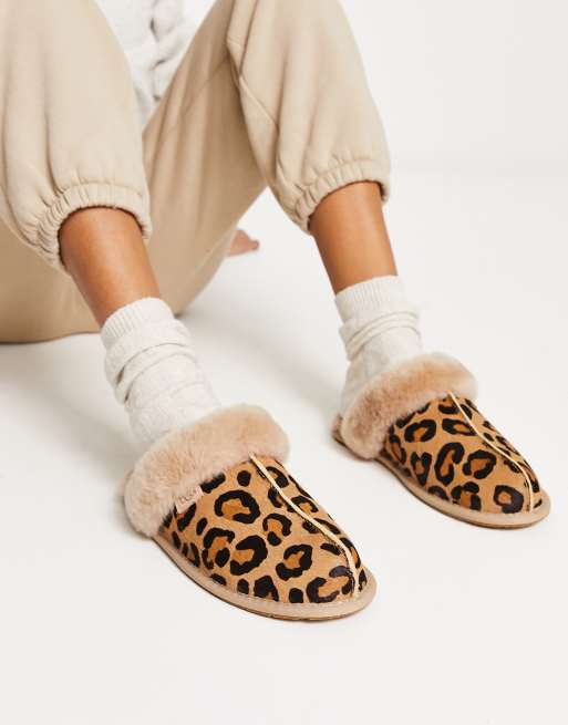 Ugg leopard hot sale fluffette slippers