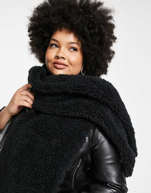 Black store ugg scarf