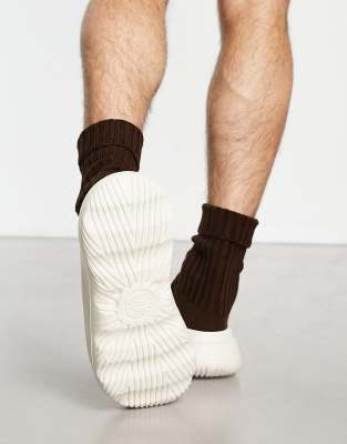 Ugg Slide It Molded Clogs In Sand-neutral In Neutral