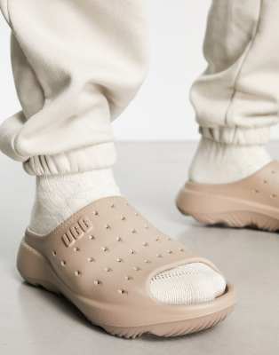 UGG Slide It molded clogs in stone - ASOS Price Checker