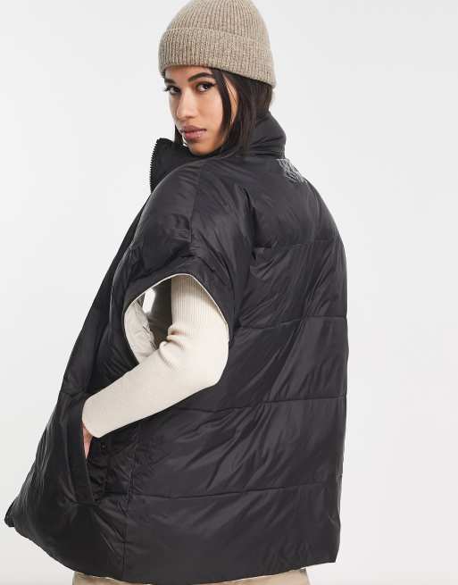UGG – Sydnee – Svart vändbar pufferväst, 4 av 4