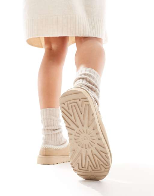 UGG – Tasman – Szarobeżowe buty z podszewką z owczej skóry, 2 z 4