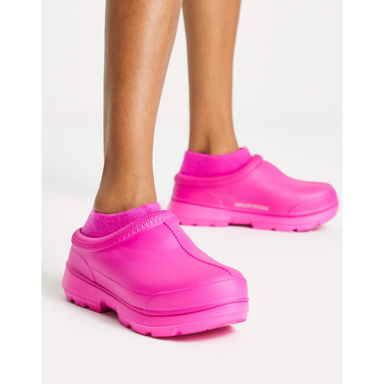 Pink clogs store