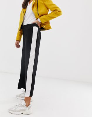 New look спортивные штаны