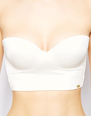 reggiseno con allacciatura bassa