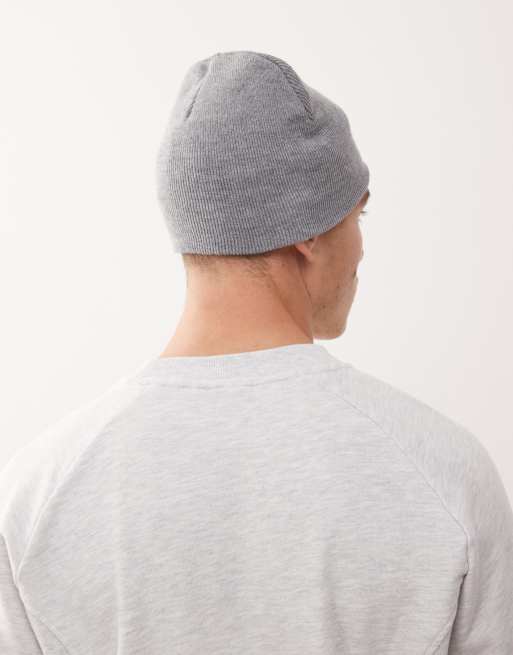 Umbro basic beanie in grey, 2 of 3