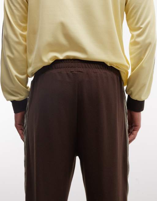Umbro - Brune træningsshorts med bånd, 4 af 5