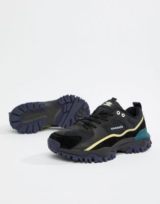 Umbro Bumpy Sneakers in Black | ASOS