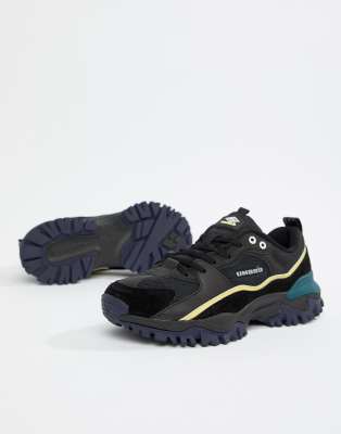 umbro walking shoes