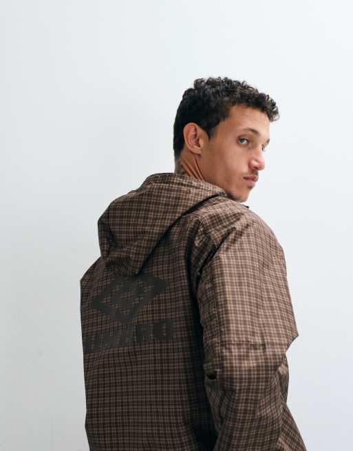 Umbro Cagoule in brown check, 3 of 5